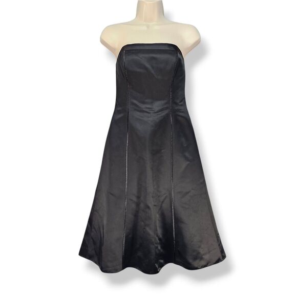 Ann Taylor Black Satin Strapless Fit & Flare Cocktail Dress Size 0 NWT A-Line - Picture 1 of 9